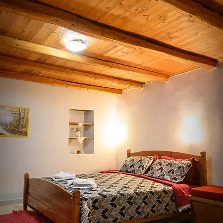 Konaki Guest house *