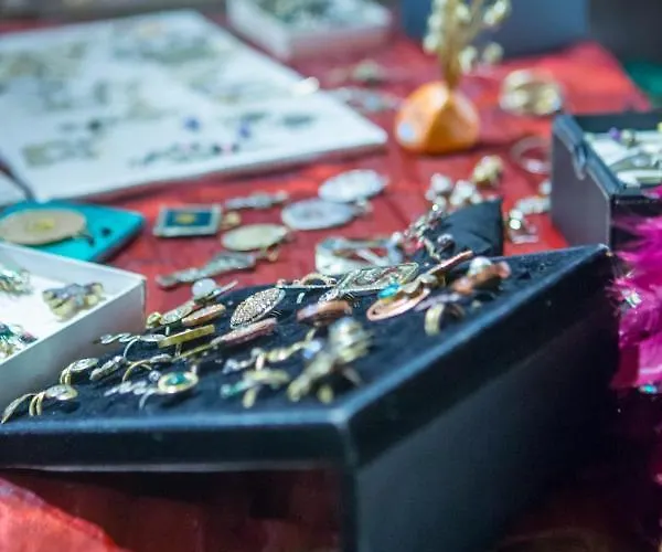 Konaki * 帕雷斯阿吉萨那